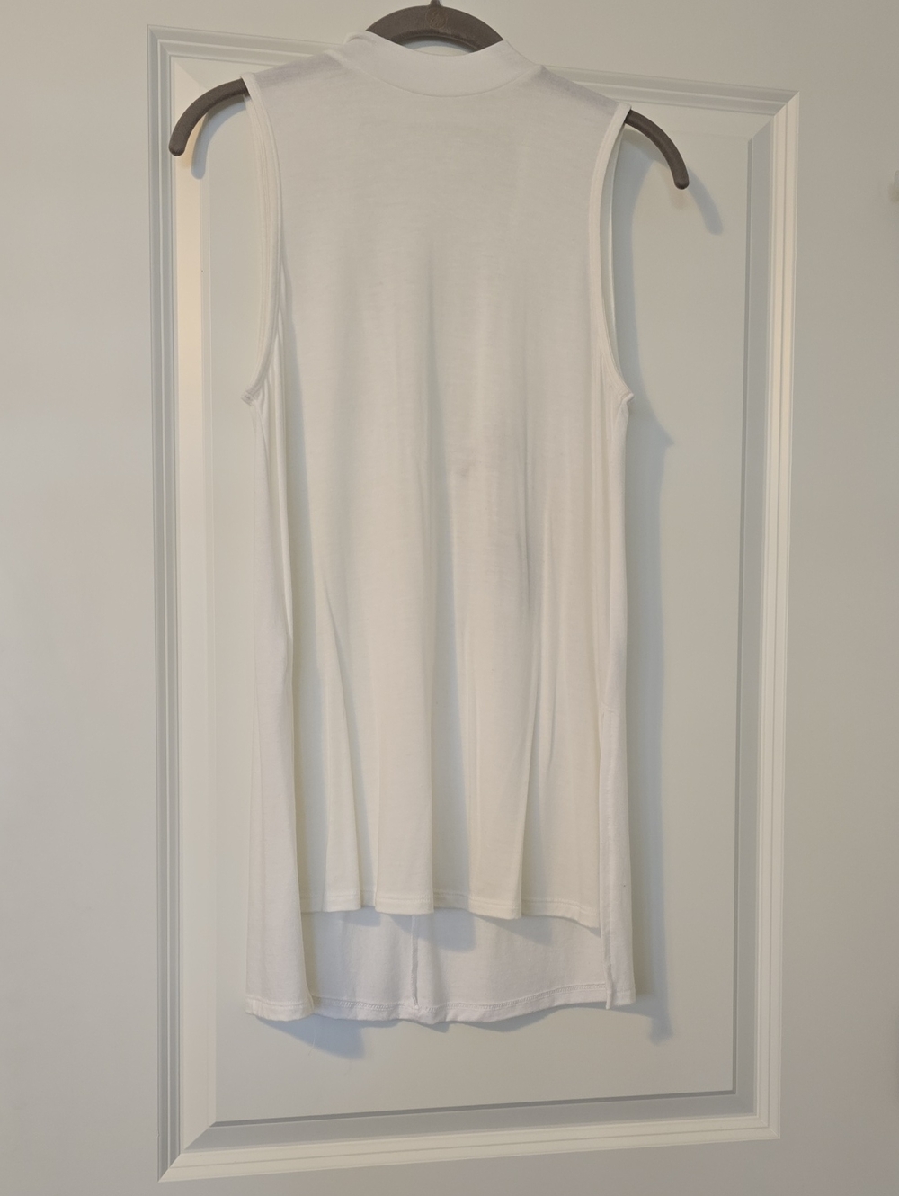 Express White Sleeveless High-Neck Tunic Tank Size XS NWT